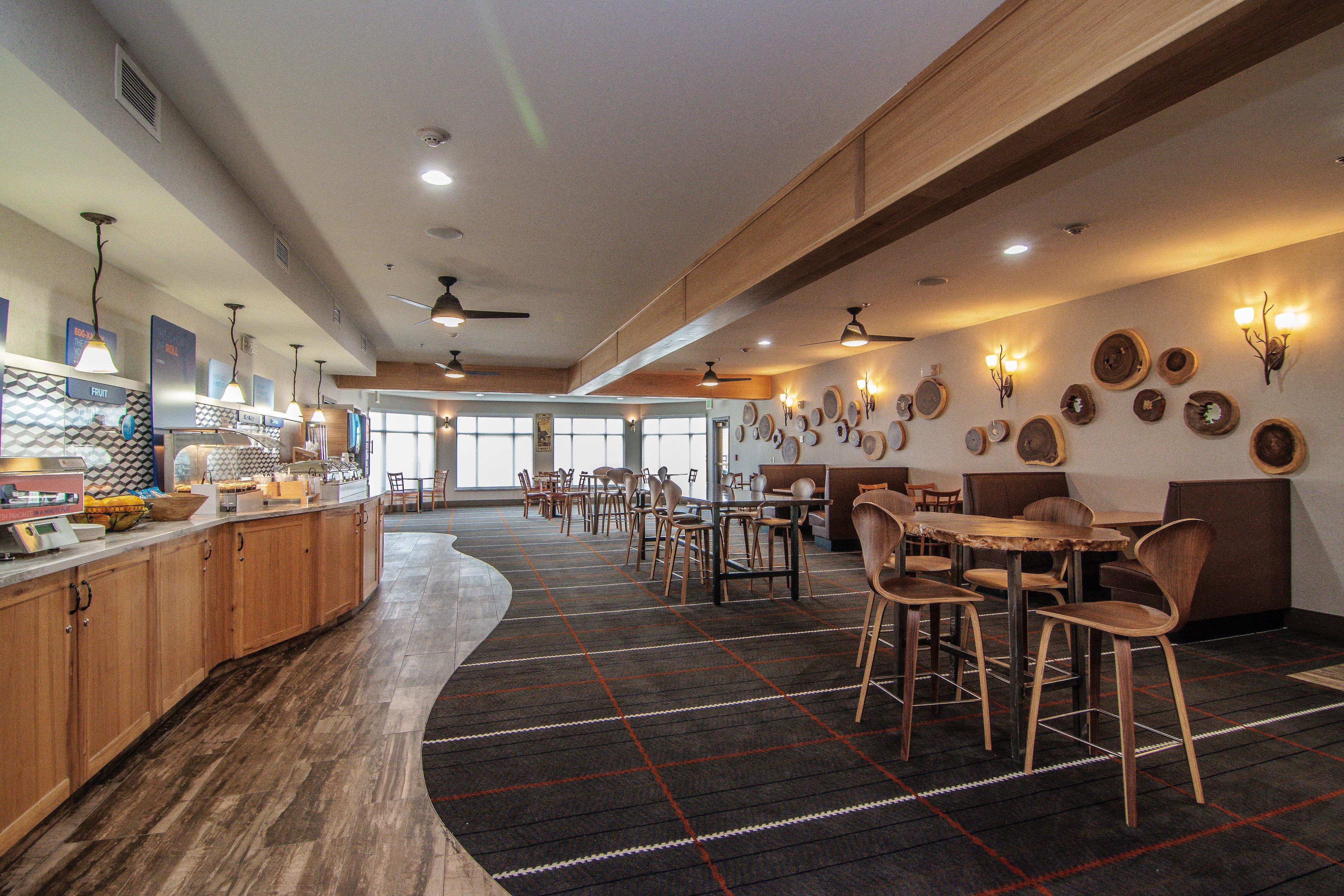 Holiday Inn Express Hotel & Suites Kalispell By Ihg Экстерьер фото